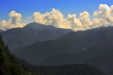 Dağ aralığı, güzel doğa arka plan 