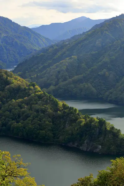 Lago Las Montañas Sobre Fondo Naturaleza — Foto de Stock