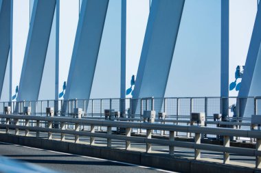 Köprünün çelik yapısı