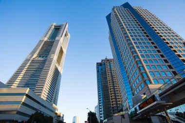 Gayrimenkul ve şirket inşaatı için iş konsepti. Yokohama, Japonya