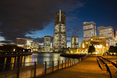 Gayrimenkul ve şirket inşaatı için iş konsepti. Yokohama, Japonya