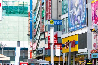 Temiz mimari vizyon, gün geçtikçe parlayan şehrin kusursuz yapısını yaratır..