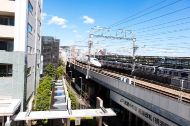Japonya 'da bir tren istasyonu 