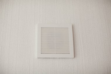 Odada havalandırma sistemi var.