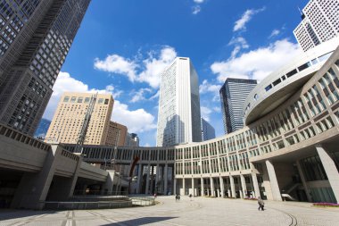 Tokyo, Japonya 'da binaları olan modern şehir manzarası