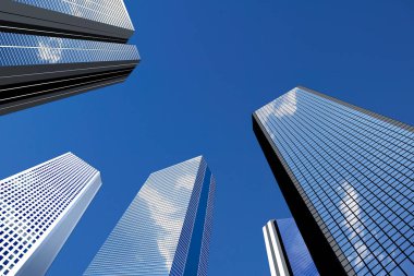 Gökyüzündeki modern ofis binaları