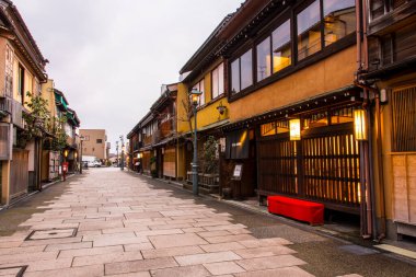 Japonya 'nın antik başkenti Kanazawa Higashi Chaya' nın manzarası