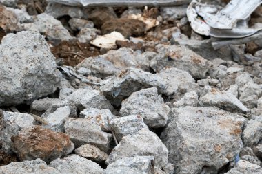 Ezilmiş taş yığını 