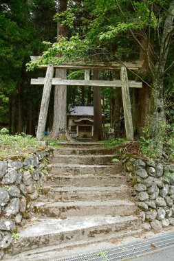 Tapınak manzarası, geleneksel Japon mimarisi.