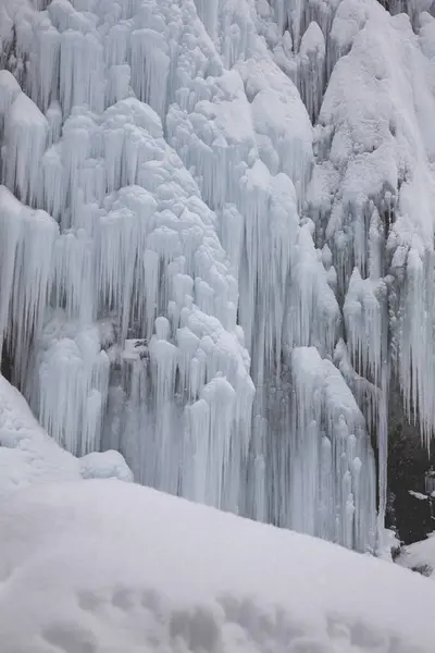 Cachoeira Neve Estação Inverno — Fotografia de Stock
