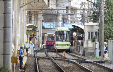 Demiryolu hattı, Kyoto, Japonya manzarası.