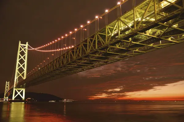 Aufnahme Einer Brücke Über Den Fluss Japan Bei Sonnenuntergang — Stockfoto
