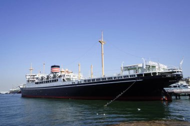 Hikawa Maru, Yokohama Rıhtım Şirketi 'nin NYK Hattı için inşa ettiği emekli Japon okyanus gemisi. 30 Eylül 1929 'da fırlatıldı. Kalıcı olarak Yamashita Park, Naka-ku, Yokohama 'da bir müze gemisi olarak demirli.