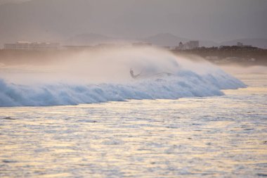 Deniz manzarası çok güzel. Gün batımında deniz manzarası 