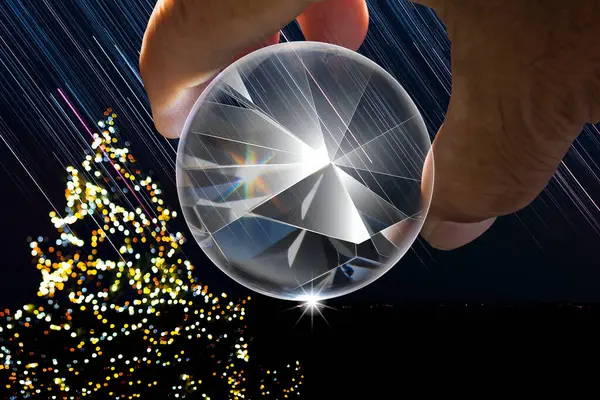 Primer Plano Mano Humana Bola Cristal Diamante — Foto de Stock