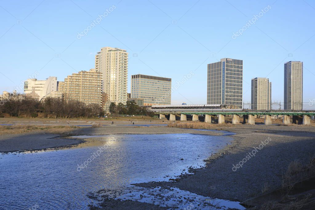 El río Tama y la estación de Futakotamagawa se encuentran en Setagaya