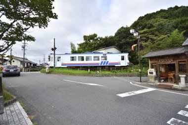 Gündüz vakti Japonya 'ya Giden Yolcu Treni
