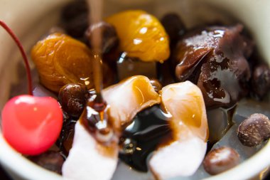 Tatlı meyveli tatlı. Yakın çekim.