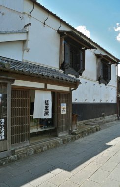 Japonya 'da geleneksel ahşap ev. Eski mimari