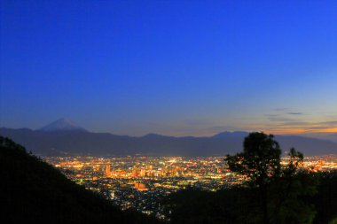 Güzel Fuji Dağı manzarası