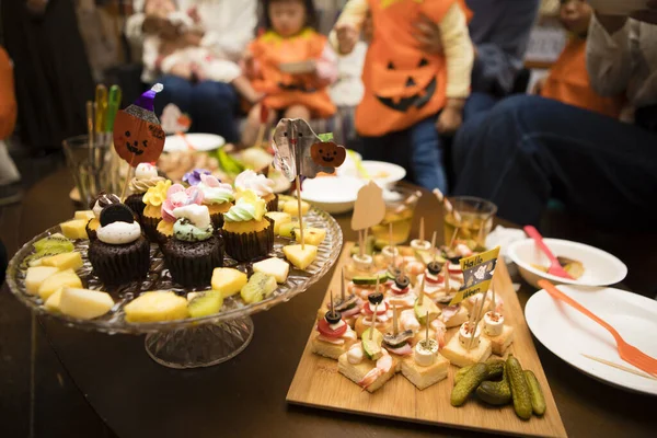 Bord Med Godis Halloweenfest — Stockfoto
