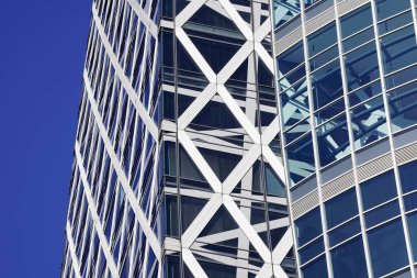 Mode Gakuen Koza Kulesi, modern şehir mimarisi Shinjuku, Tokyo, Japonya. Gökdelen arkaplanı