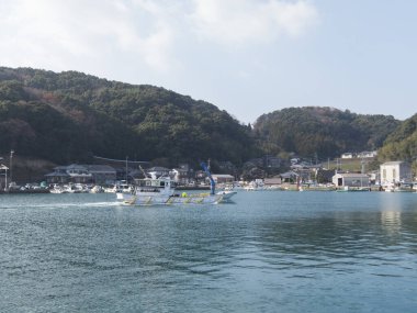 Japonya 'daki Glover' s Garden 'dan alınan Nagasaki limanının panoramik manzarası.