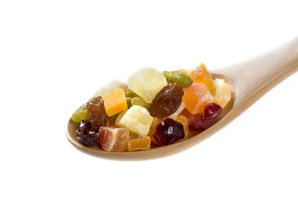 Verschiedene Getrocknete Früchte Und Rosinen Holzlöffel Isoliert Auf Weißem Hintergrund — Stockfoto