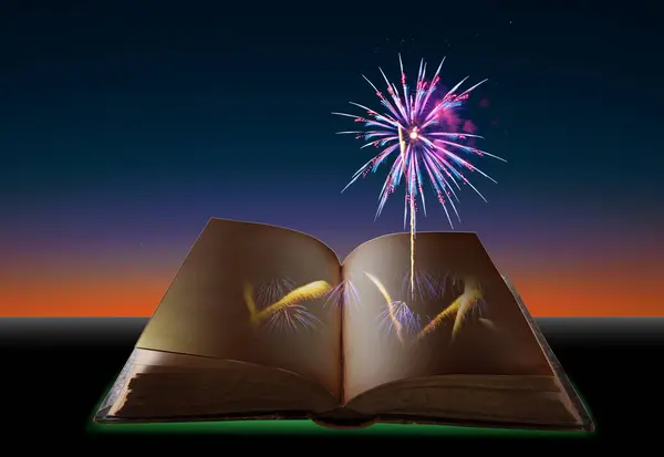 Buch Aufschlagen Und Feuerwerk Nachthimmel — Stockfoto