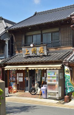 Japonya 'da geleneksel ahşap ev. Eski mimari