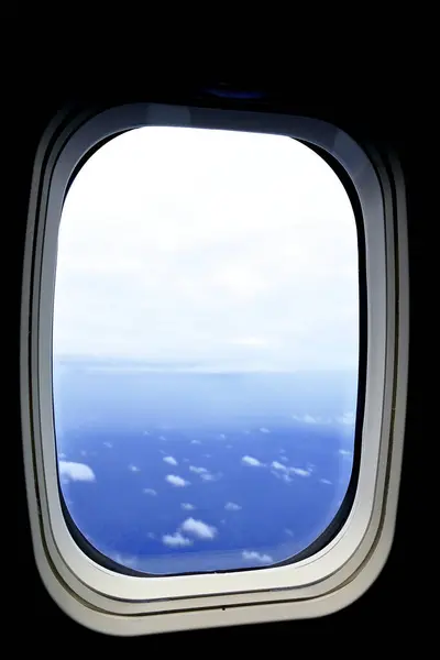飛行機窓からの美しい海の景色 — ストック写真