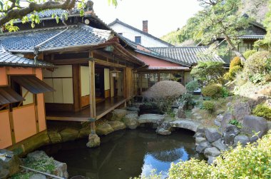 Antik Asya 'nın zengin tarihini gözler önüne seren güzel, geleneksel bir tapınak. Teselli ve cesaret arayışında olanlar için huzurlu bir sığınak görevi görüyor..