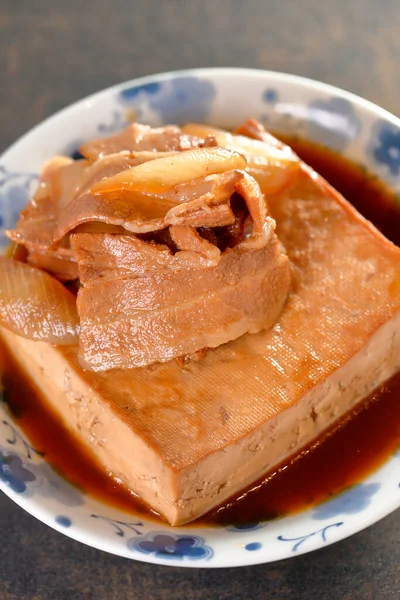 Japanese Cuisine Braised Pork Tofu Plate — Stock Photo, Image