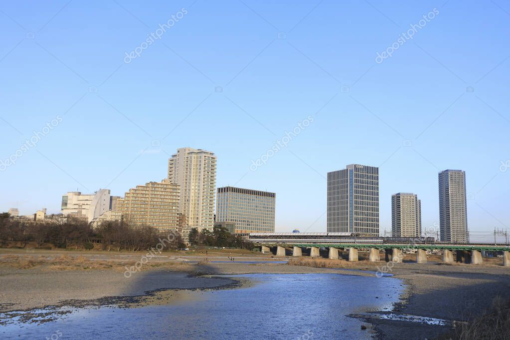 El río Tama y la estación de Futakotamagawa se encuentran en Setagaya