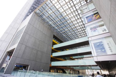 Tokyo, Japonya - 27 Kasım 2018: Japonya 'daki şehir caddesi manzarası 