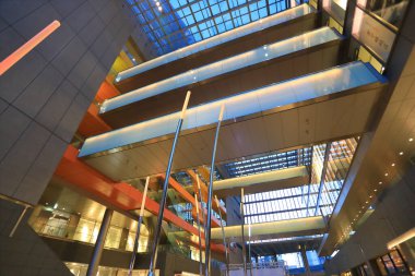 Tokyo, Japonya 'da bir alışveriş merkezinin içinde.