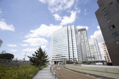 Japonya 'daki modern yüksek binalar