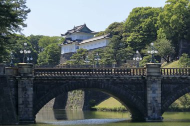 İmparatorluk Sarayı 'nın Doğu Bahçeleri, Chiyoda Bölgesi, Tokyo, Japonya