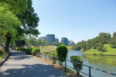 İmparatorluk Sarayı 'nın Doğu Bahçeleri, Chiyoda Bölgesi, Tokyo, Japonya