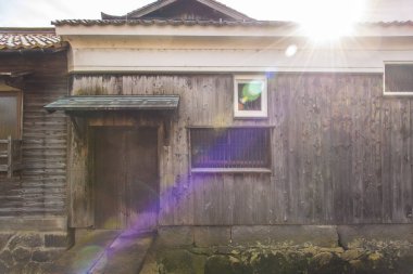 Japonya 'daki eski, geleneksel Japon evleri.