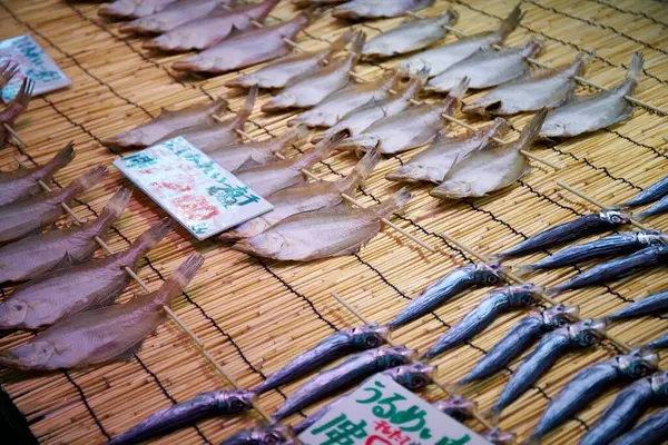 seafood market in hong kong