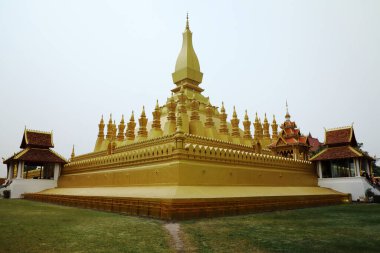 Antik Asya 'nın zengin tarihini gözler önüne seren güzel, geleneksel bir tapınak. Teselli ve cesaret arayışında olanlar için huzurlu bir sığınak görevi görüyor..
