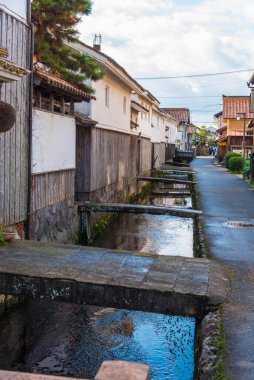 Japonya 'daki eski, geleneksel Japon evleri.