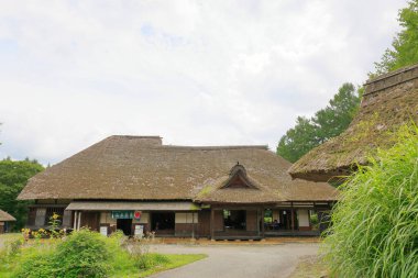 Ouchi Juku, eski posta kasabası Edo döneminin çatılı evleri, Fukushima, Japonya