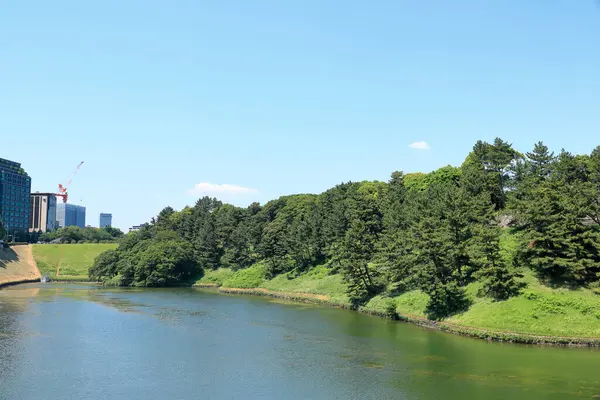 İmparatorluk Sarayı 'nın Doğu Bahçeleri, Chiyoda Bölgesi, Tokyo, Japonya