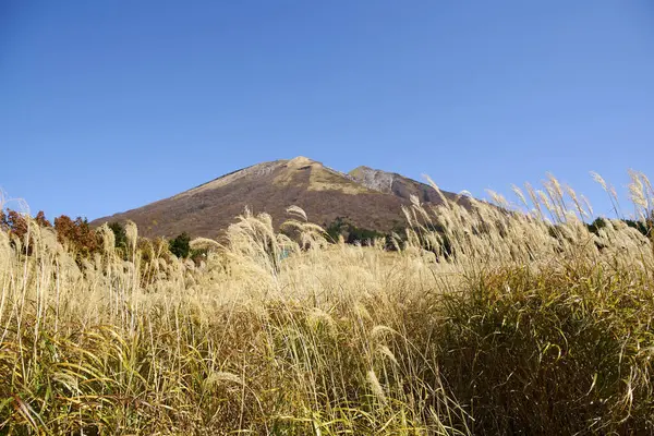 美しい山の背景ビュー — ストック写真