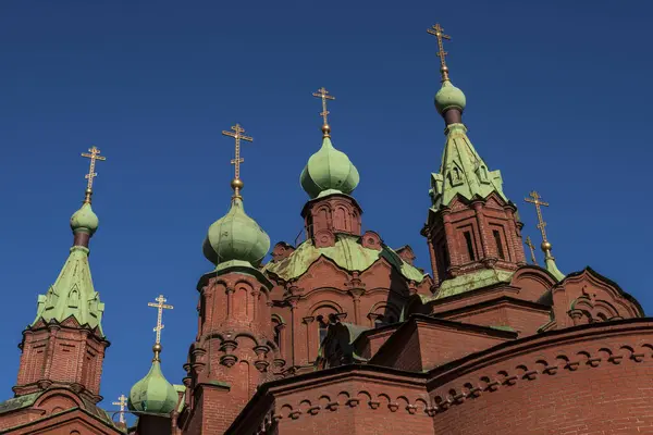 俄罗斯车里雅宾斯克美丽的Alexander Nevsky教堂 — 图库照片