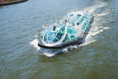 Tasarımı Leiji Matsumoto tarafından geliştirilen 