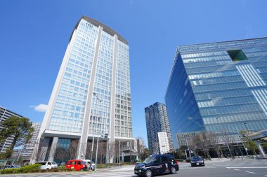 Gündüz Japon şehrinin modern mimarisi 