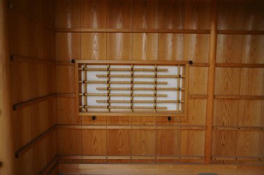 Eski ahşap tapınak, Kumakawa Tapınağı, Tokyo, Japonya.